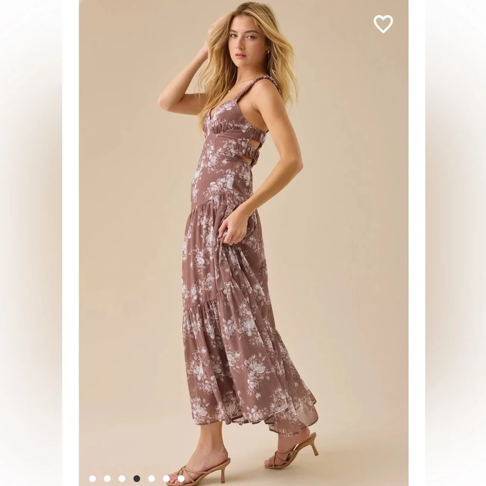 New with tags Altar’d State Lacy Floral Maxi Dress - Picture 4 of 7